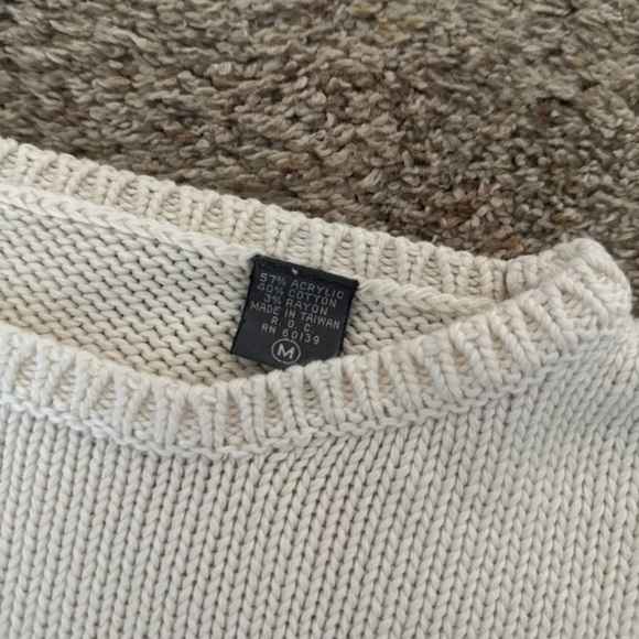 Vintage Hand Loomed Floral Sweater 
size Medium - Picture 8 of 12